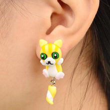 Load image into Gallery viewer, 19 ANIMAL EARRINGS